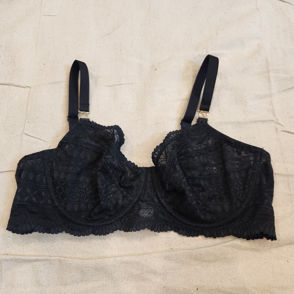 New Etam Black Lace Underwire Bra Size 36D FR 95D Gold Hardware Chic Lingerie